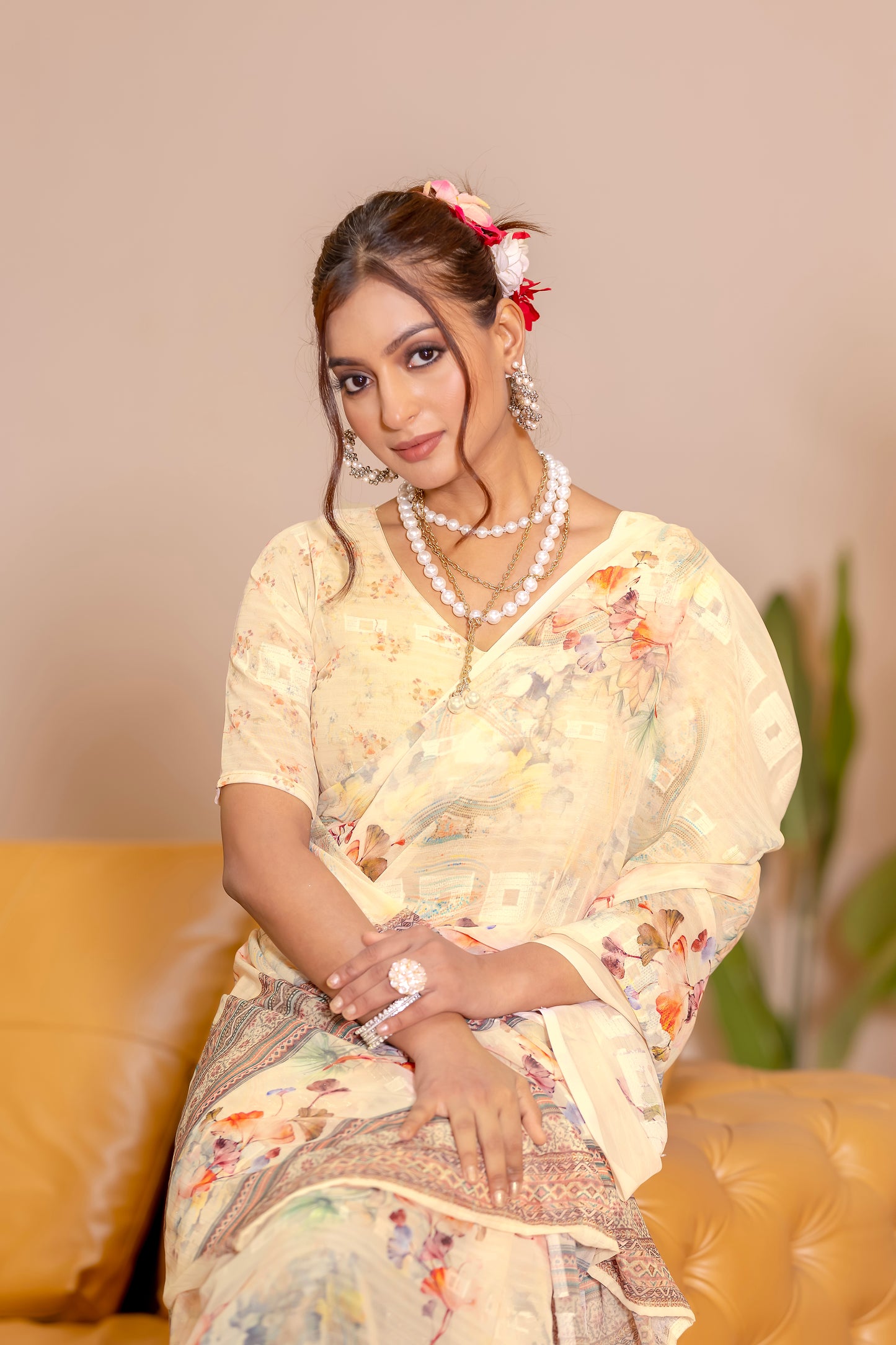 Elegant Weightless Saree Featuring Multi Colored Patterns